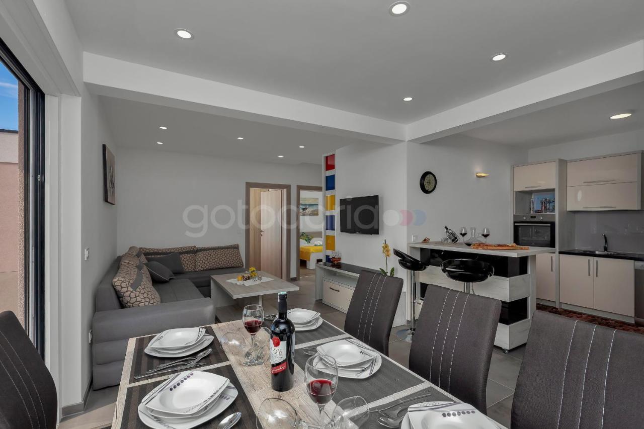 Luxury Apartment Poseidon - Free Beach Parking Makarska Ngoại thất bức ảnh